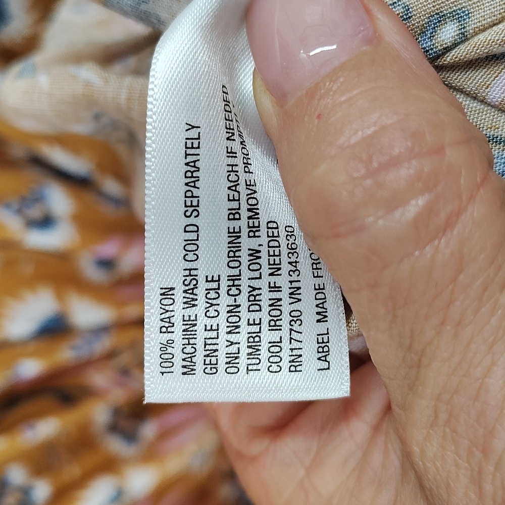 Universal Thread Dress Size Medium Tan Balloon Lo… - image 5